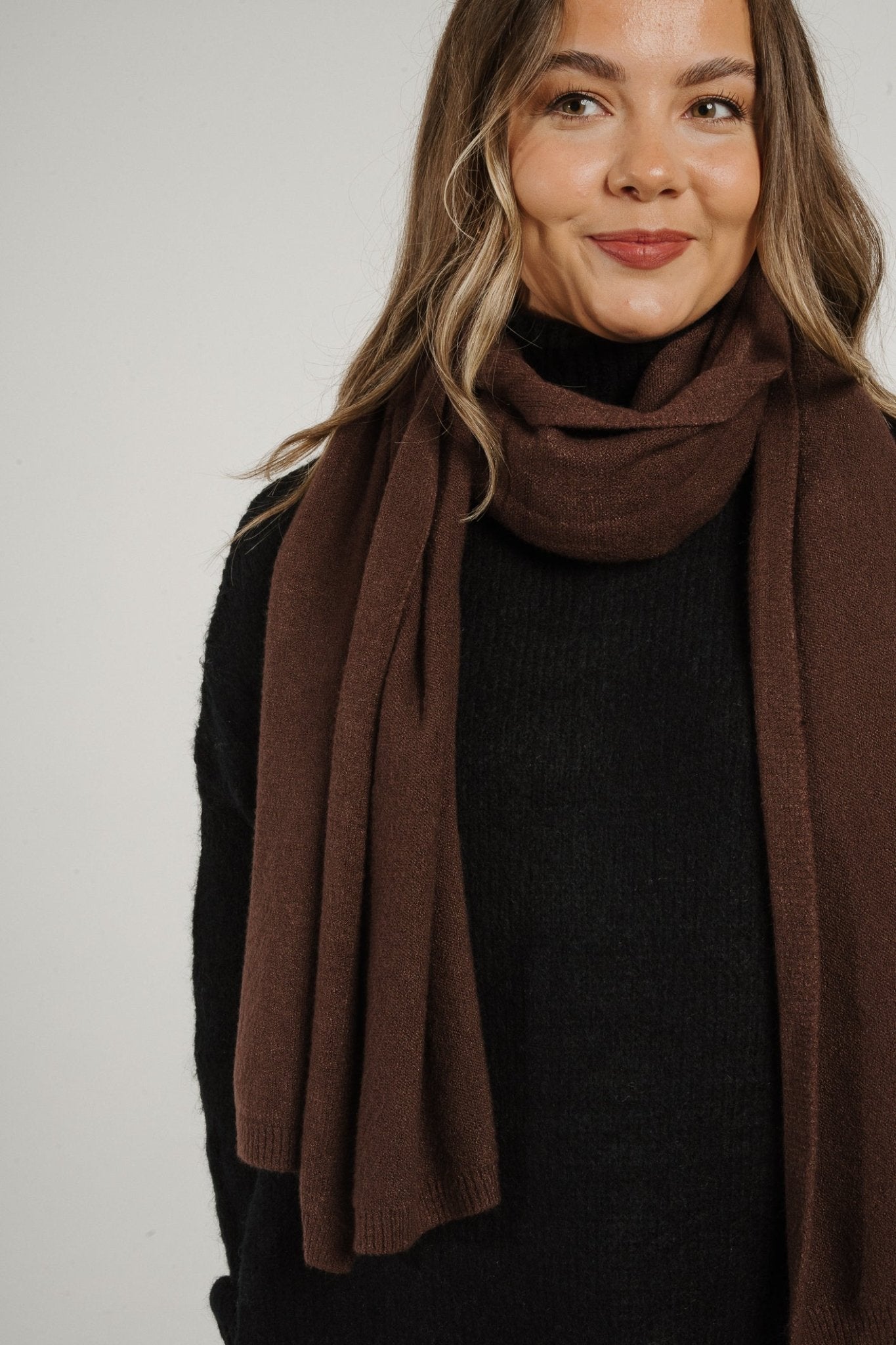 Amber Scarf In Chocolate - The Walk in Wardrobe
