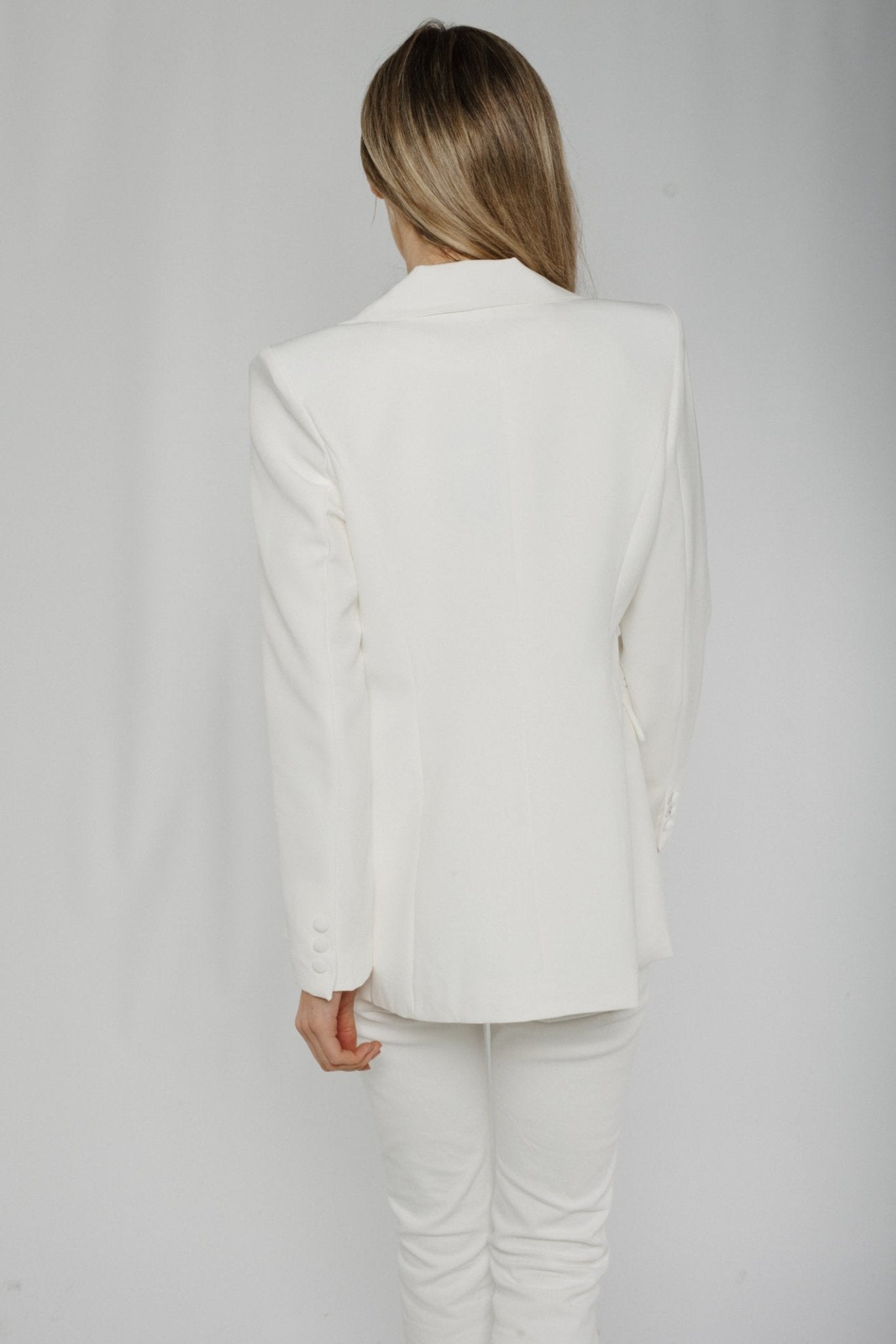Arabella Blazer In White - The Walk in Wardrobe