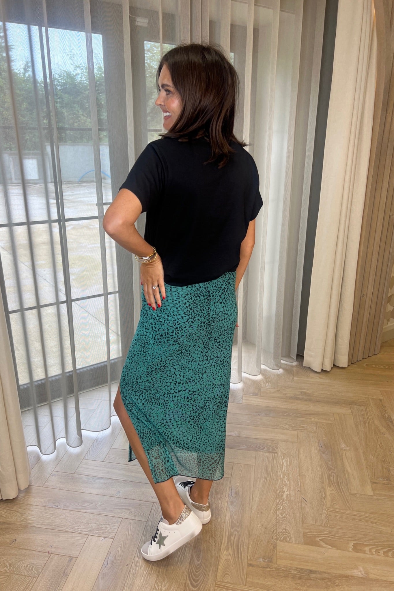 Becca Mesh Midi Skirt In Green Print - The Walk in Wardrobe