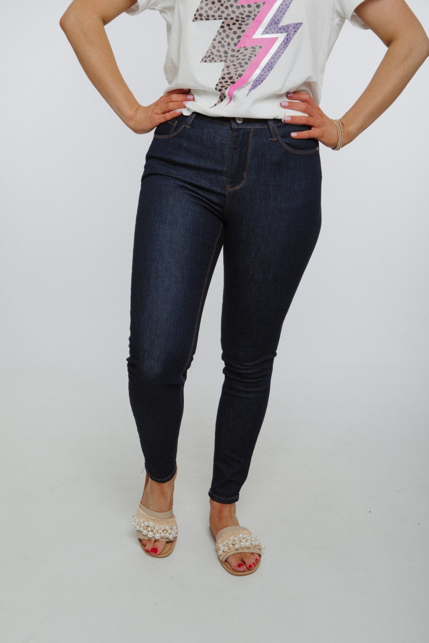Cindy Bum Lift Jeans In Dark Wash - The Walk in Wardrobe