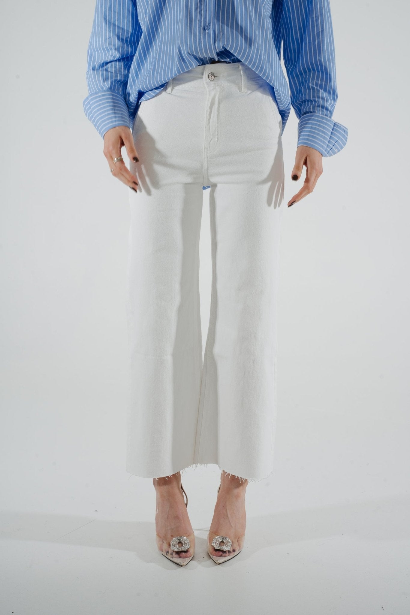 Cindy Frayed Wide Leg Jean In White - The Walk in Wardrobe