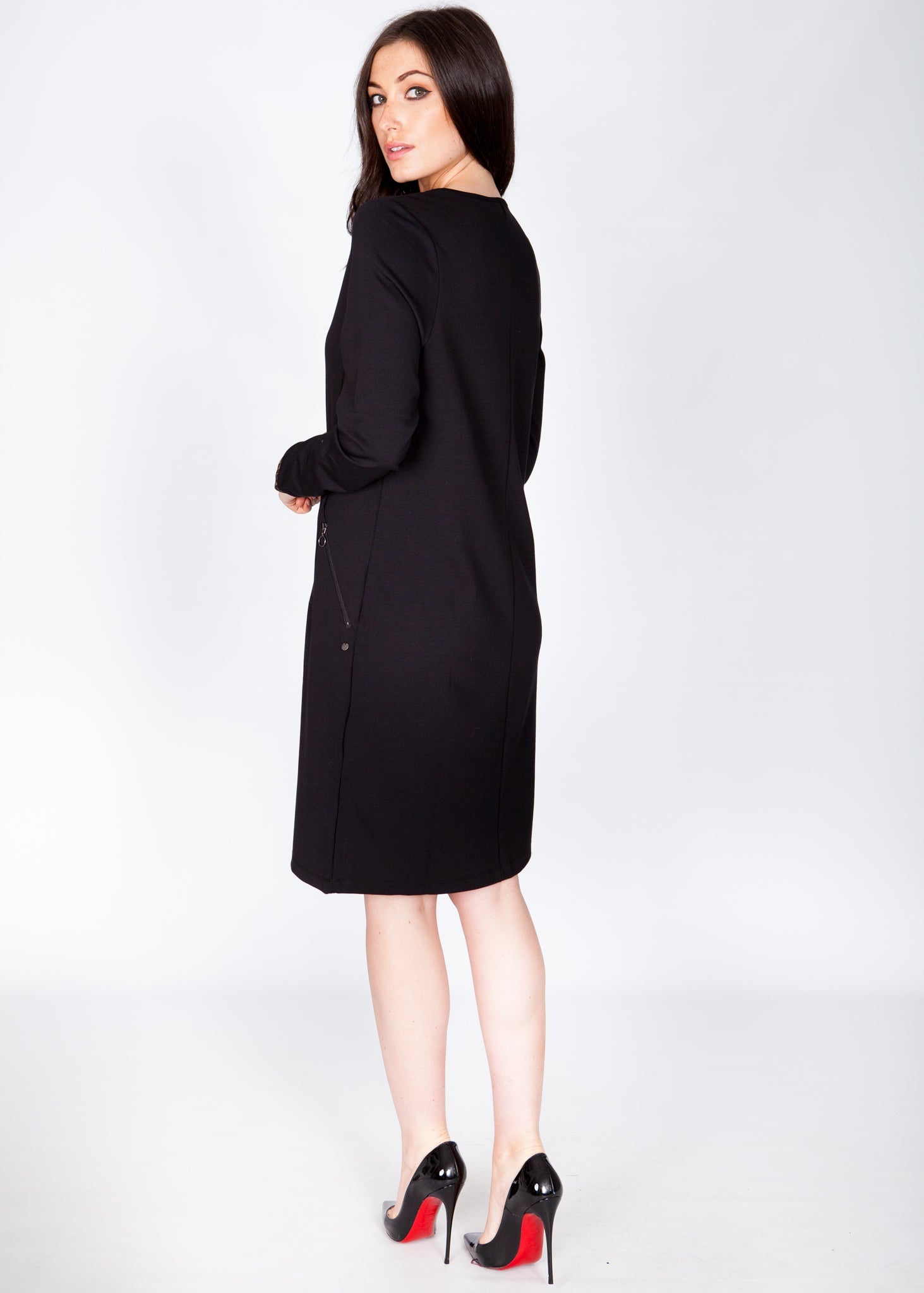 Darcey Contrast Trim Dress In Black - The Walk in Wardrobe