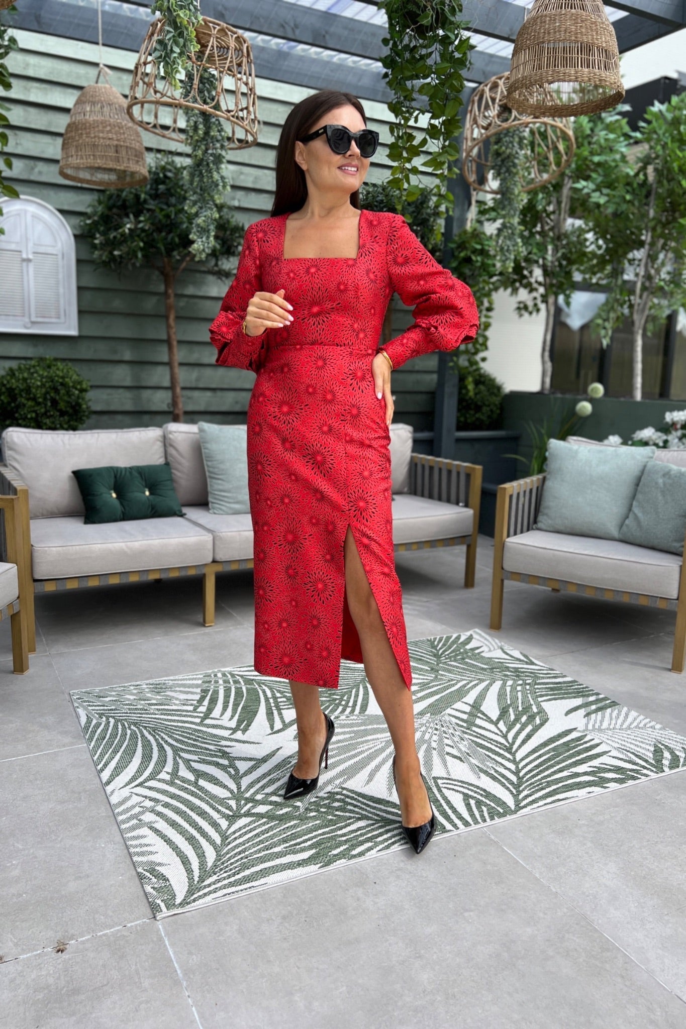 Eva Cut Out Sleeve Dress In Red & Black - The Walk in Wardrobe