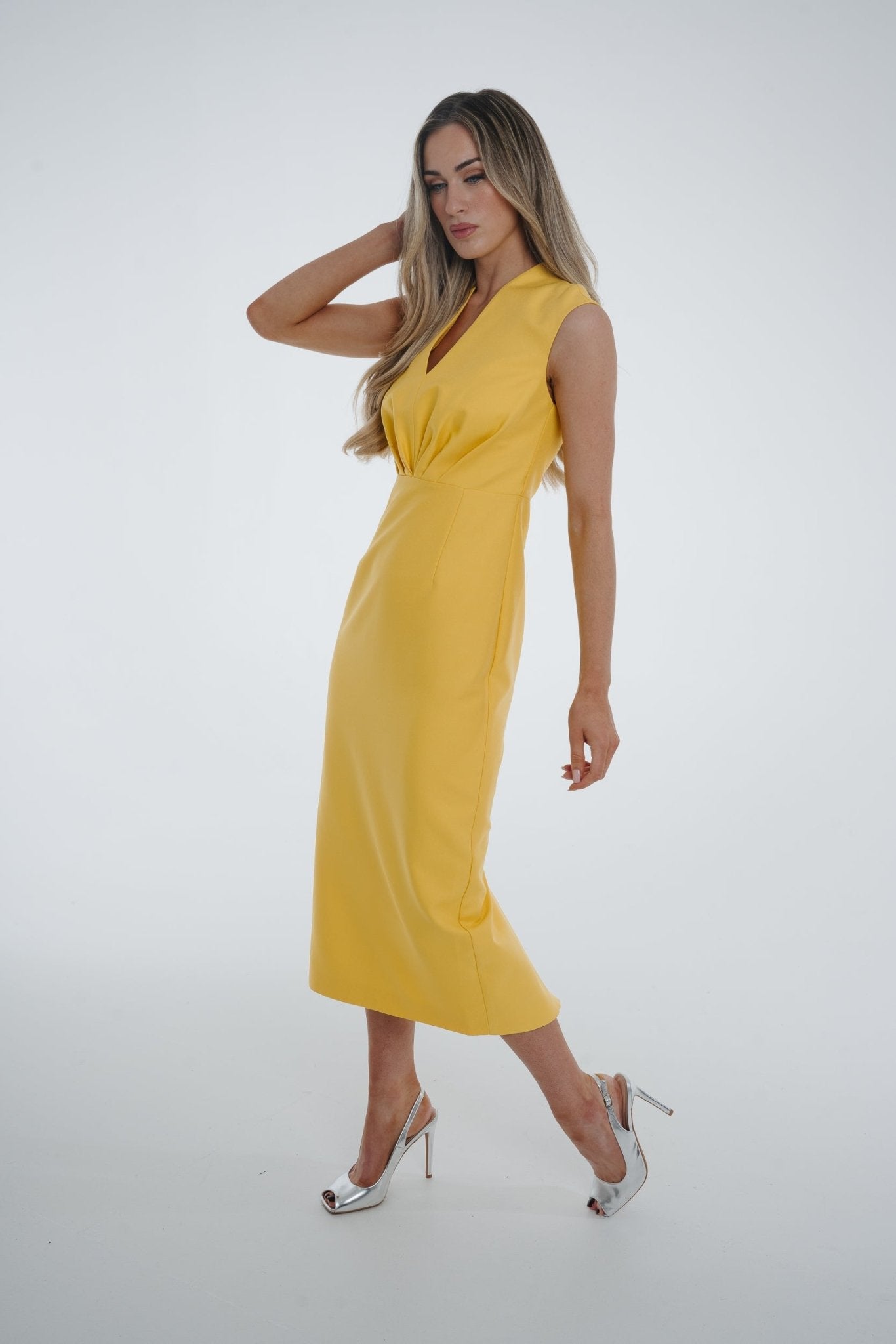 Eva Midi Dress In Yellow - The Walk in Wardrobe