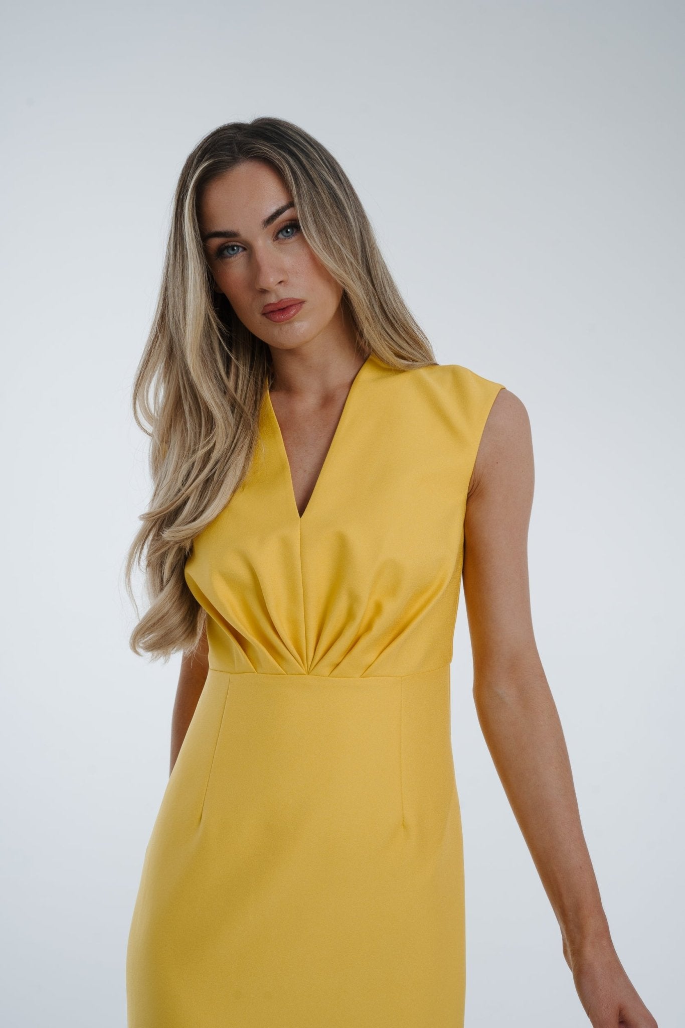 Eva Midi Dress In Yellow - The Walk in Wardrobe