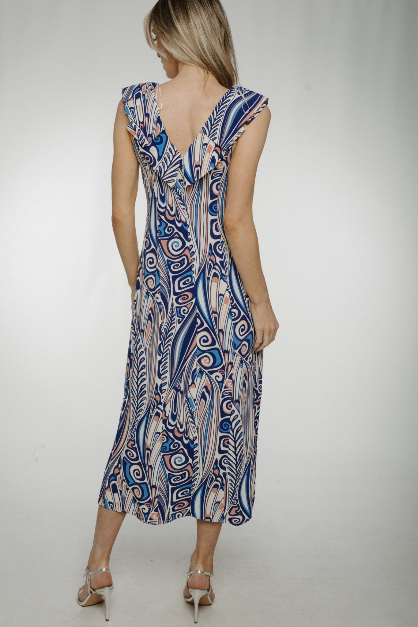 Eva Sleeveless Dress In Blue Mix - The Walk in Wardrobe