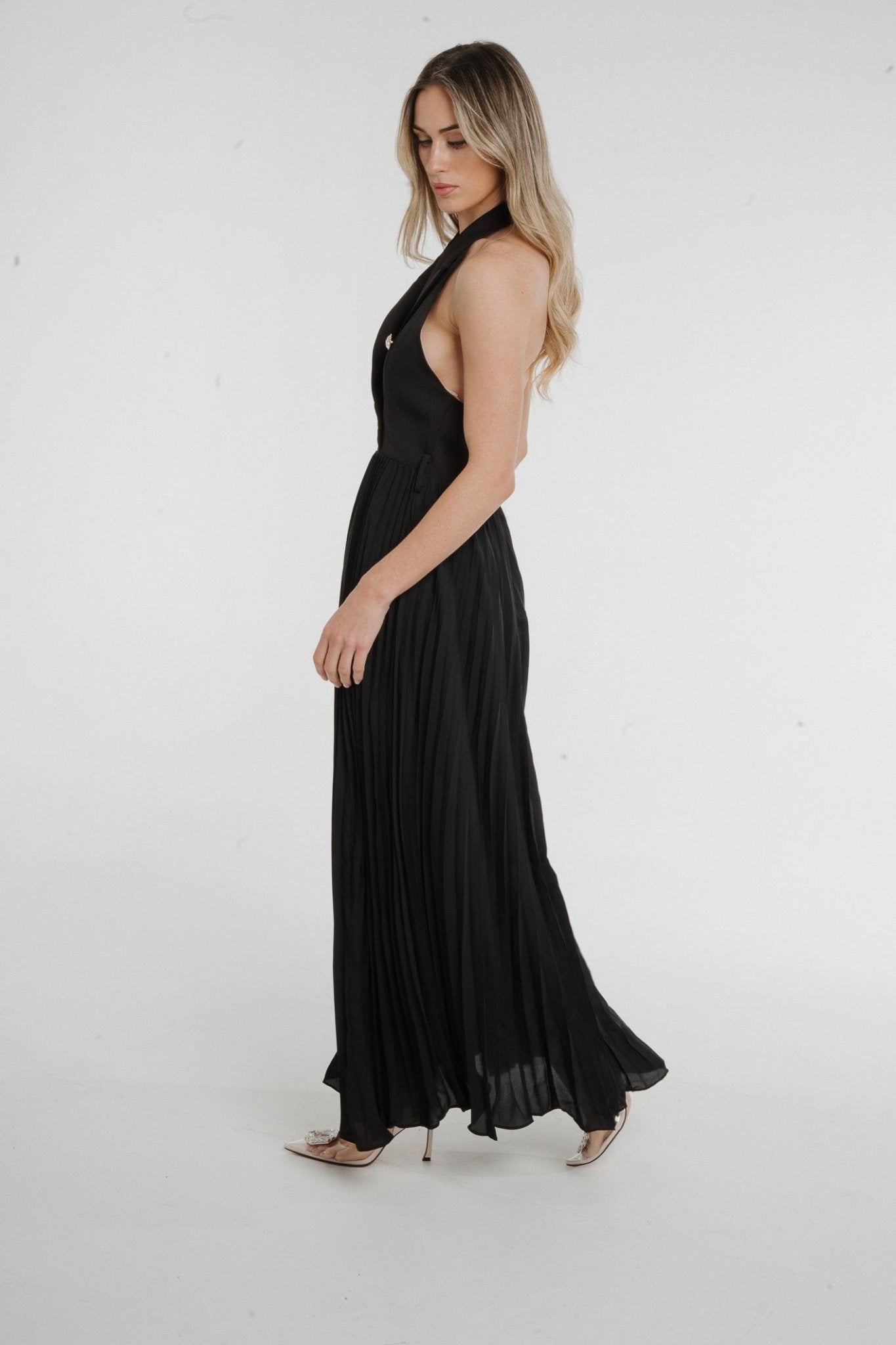Holly Belted Pleated Midi Dress In Black - The Walk in Wardrobe