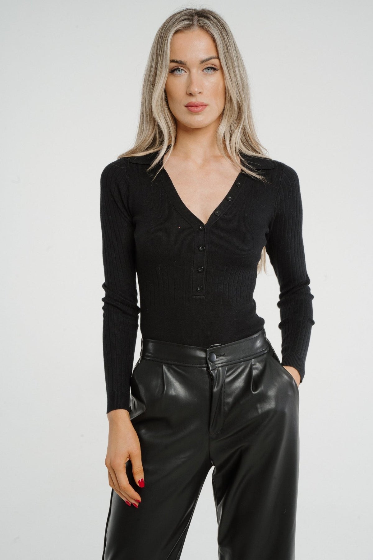 Holly Button Detail Bodysuit In Black - The Walk in Wardrobe