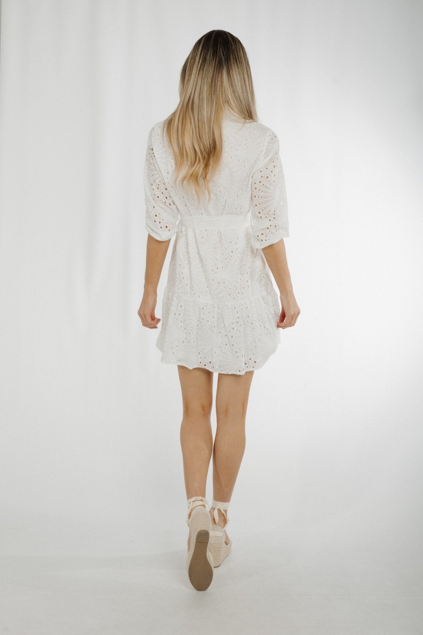 Holly Embroidered Shirt Dress In White - The Walk in Wardrobe