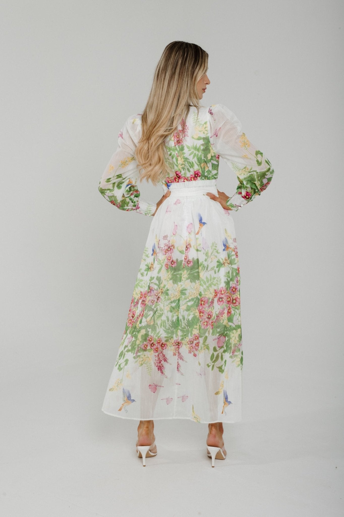 Holly Floral V-Neck Maxi Dress In White - The Walk in Wardrobe