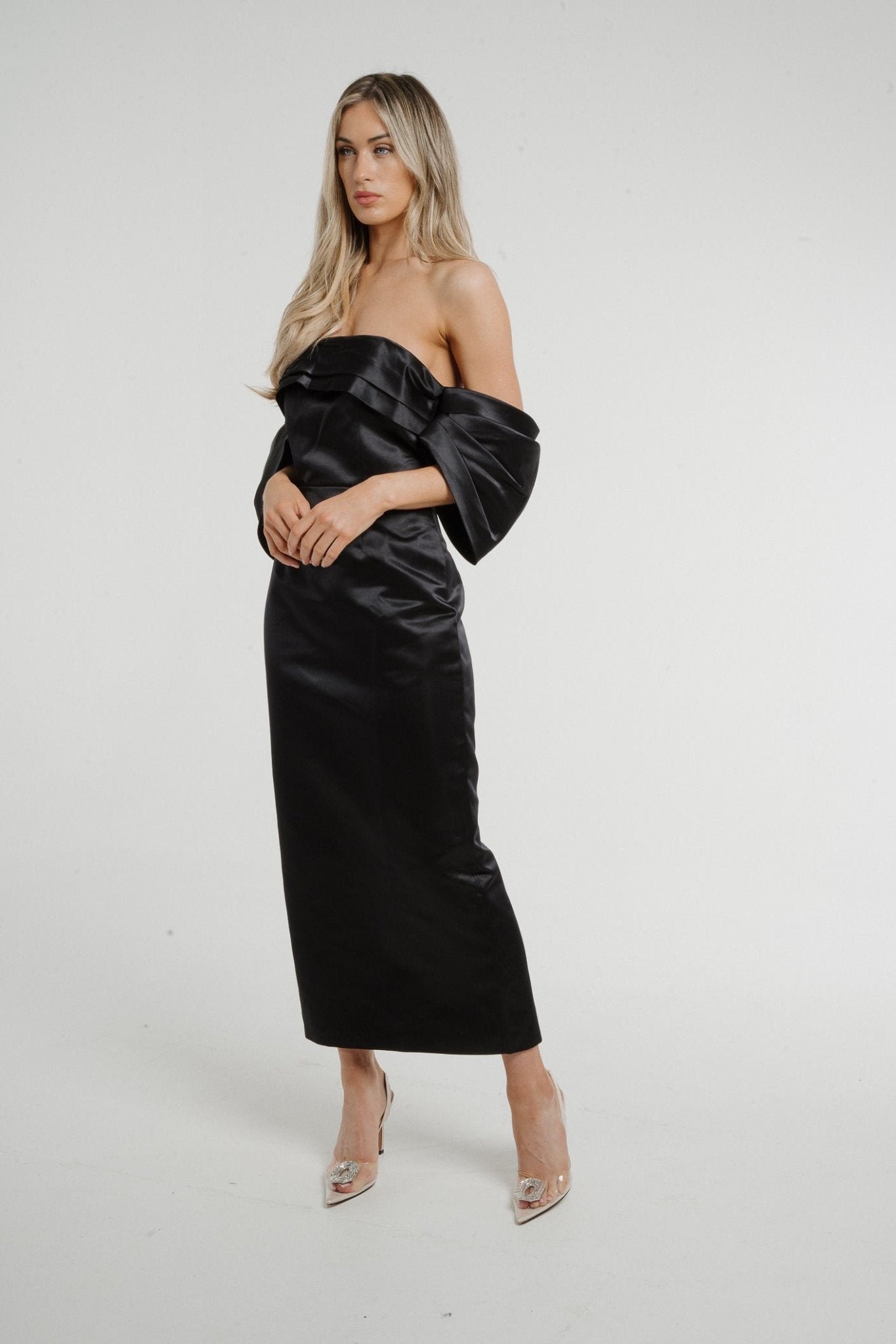 Holly Puff Sleeve Bardot Dress In Black - The Walk in Wardrobe