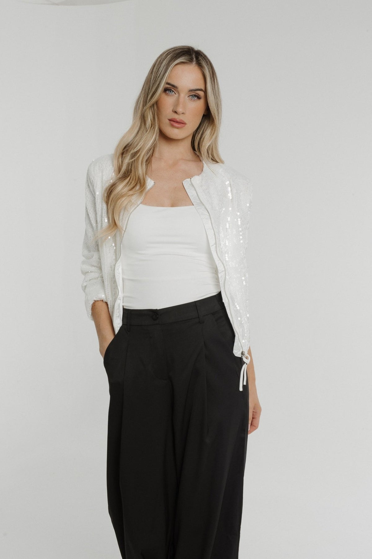 Holly Sequin Jacket In White - The Walk in Wardrobe