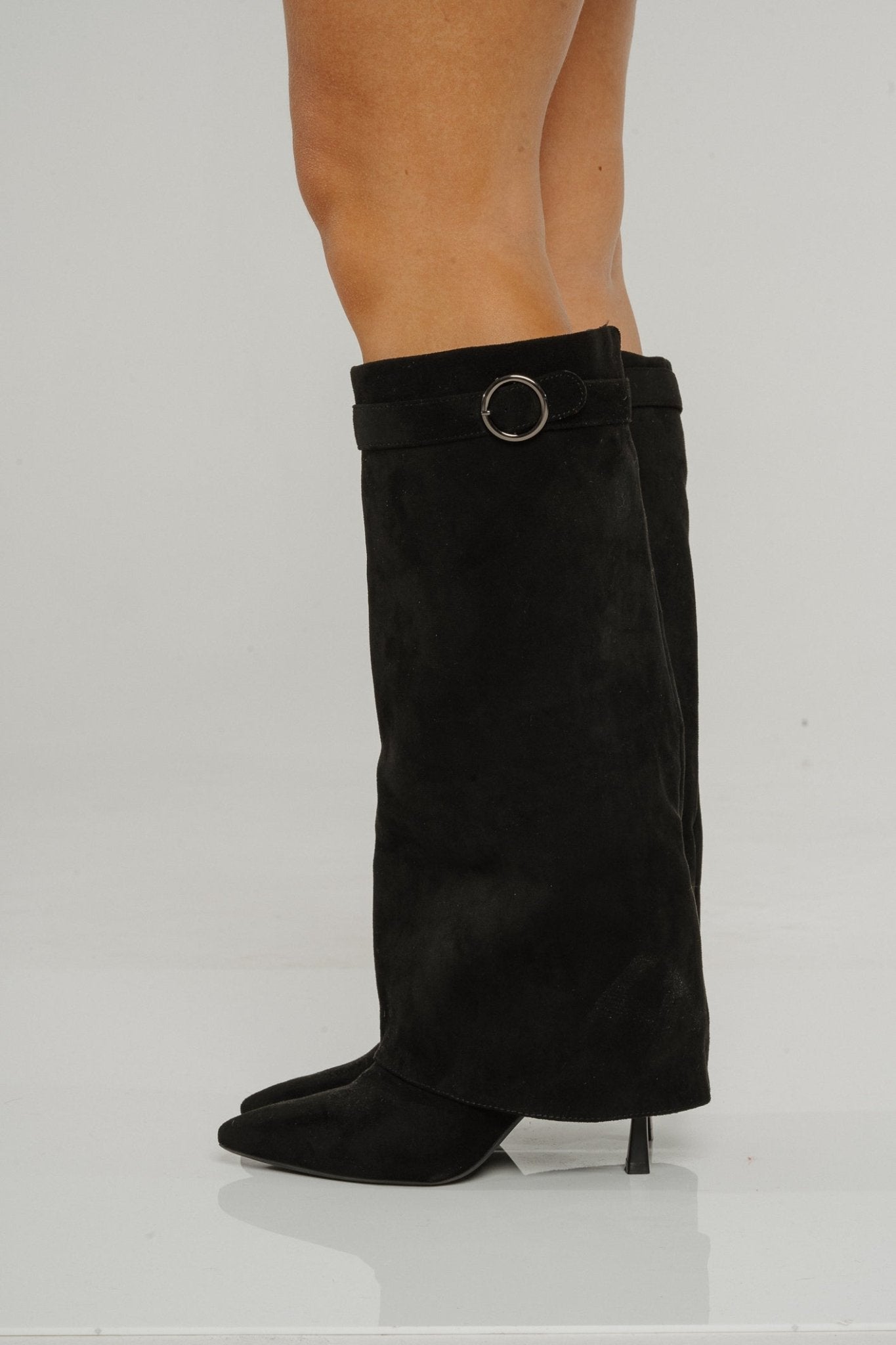 Izzy Fold Over Detail Boot In Black - The Walk in Wardrobe