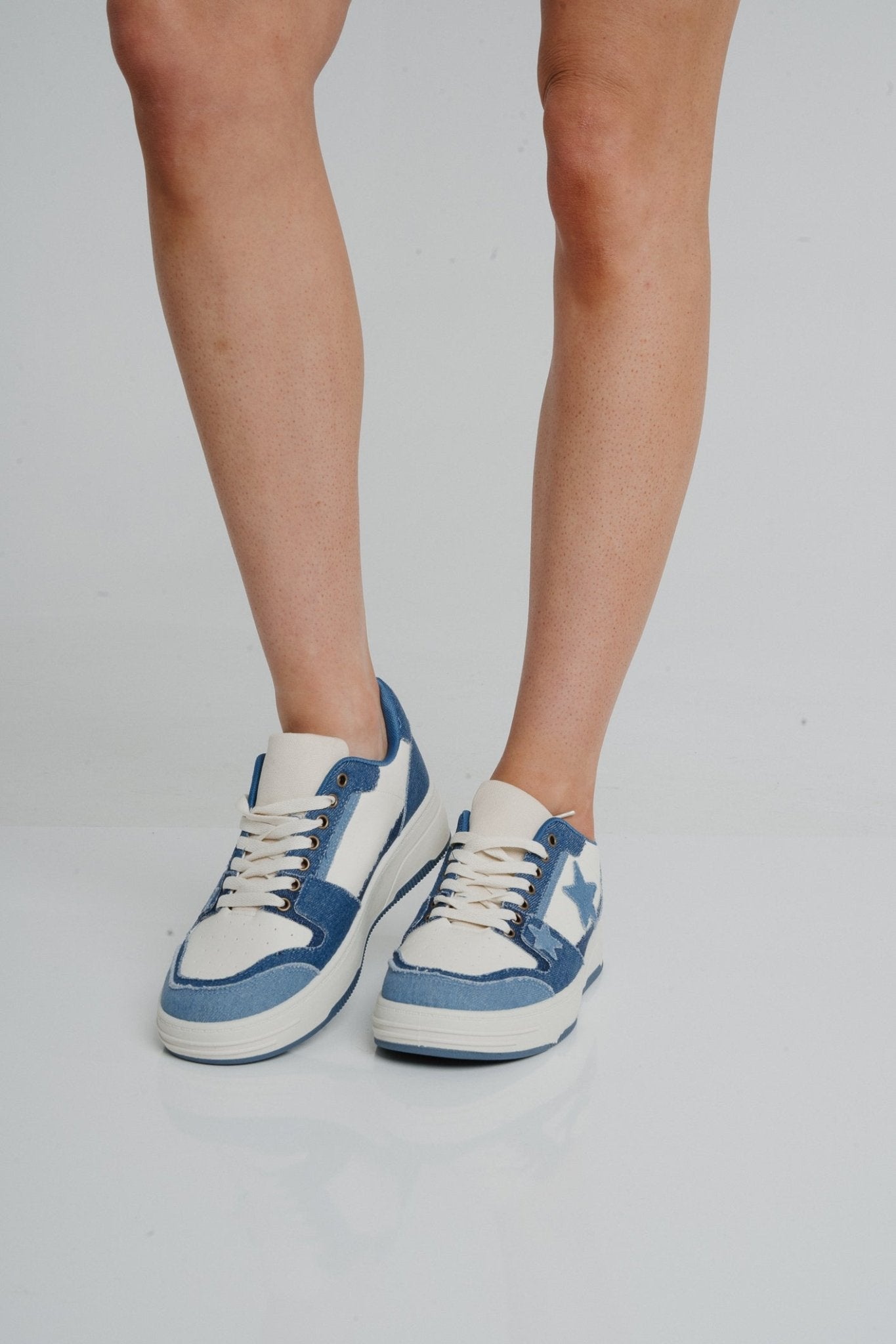 Izzy Star Trainer In Blue - The Walk in Wardrobe