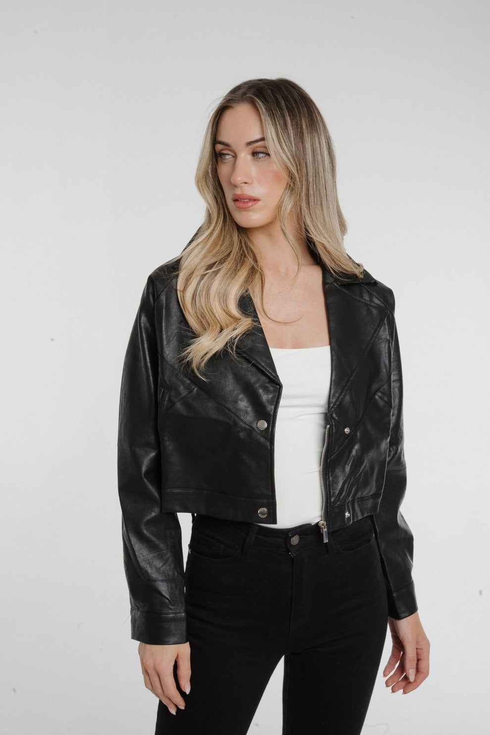 Jane Cropped Leather Jacket In Black – The Walk in Wardrobe