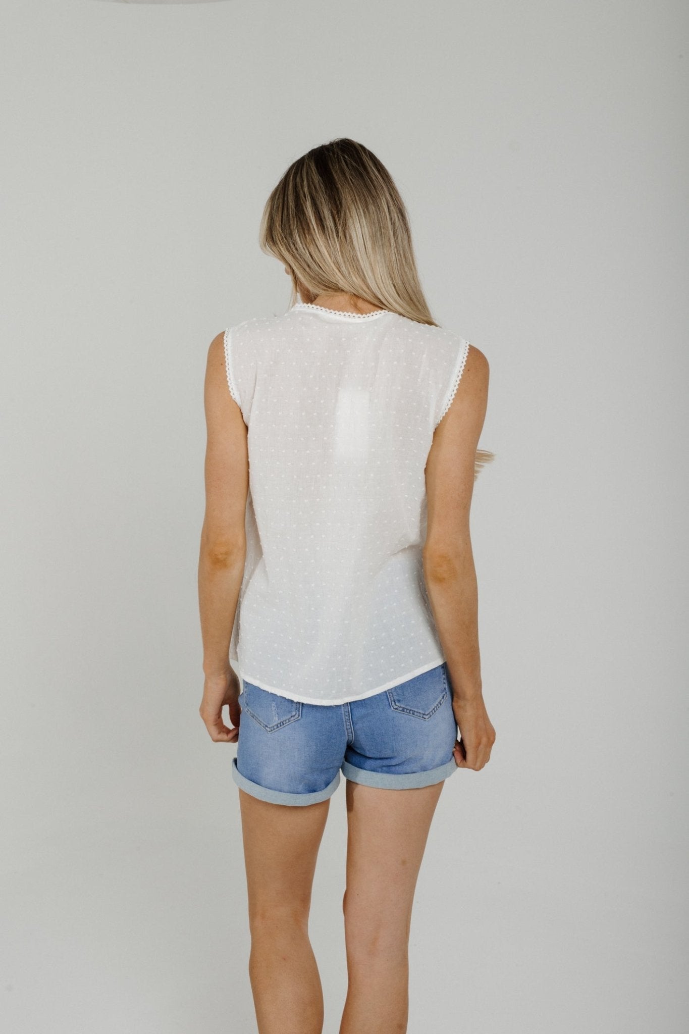 Jane Embroidered Top In White - The Walk in Wardrobe