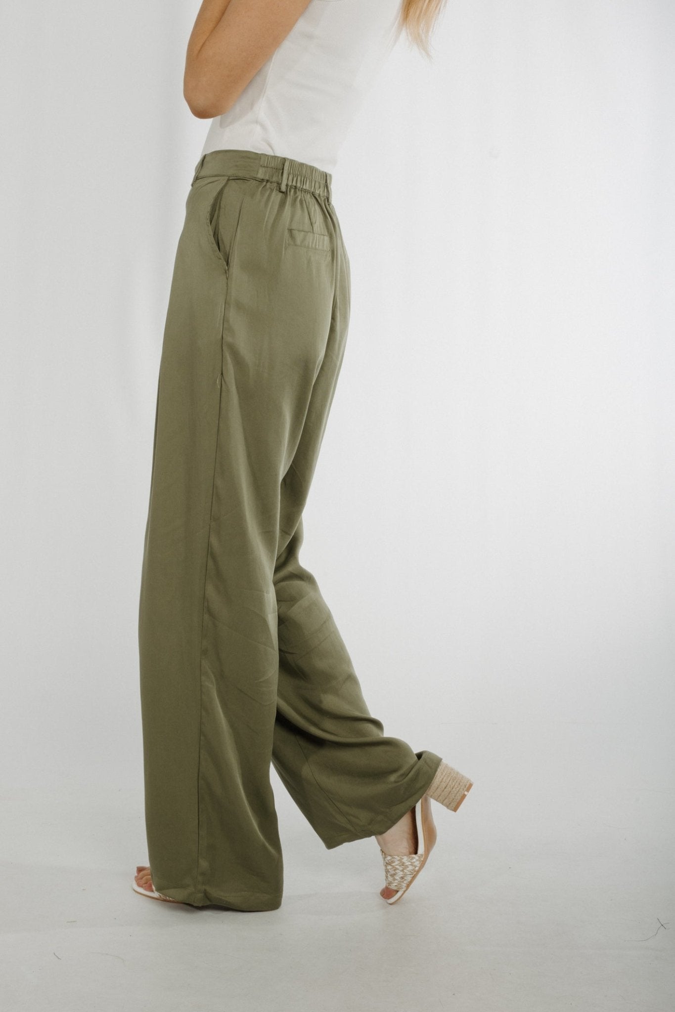 Jane Straight Leg Trouser In Khaki - The Walk in Wardrobe