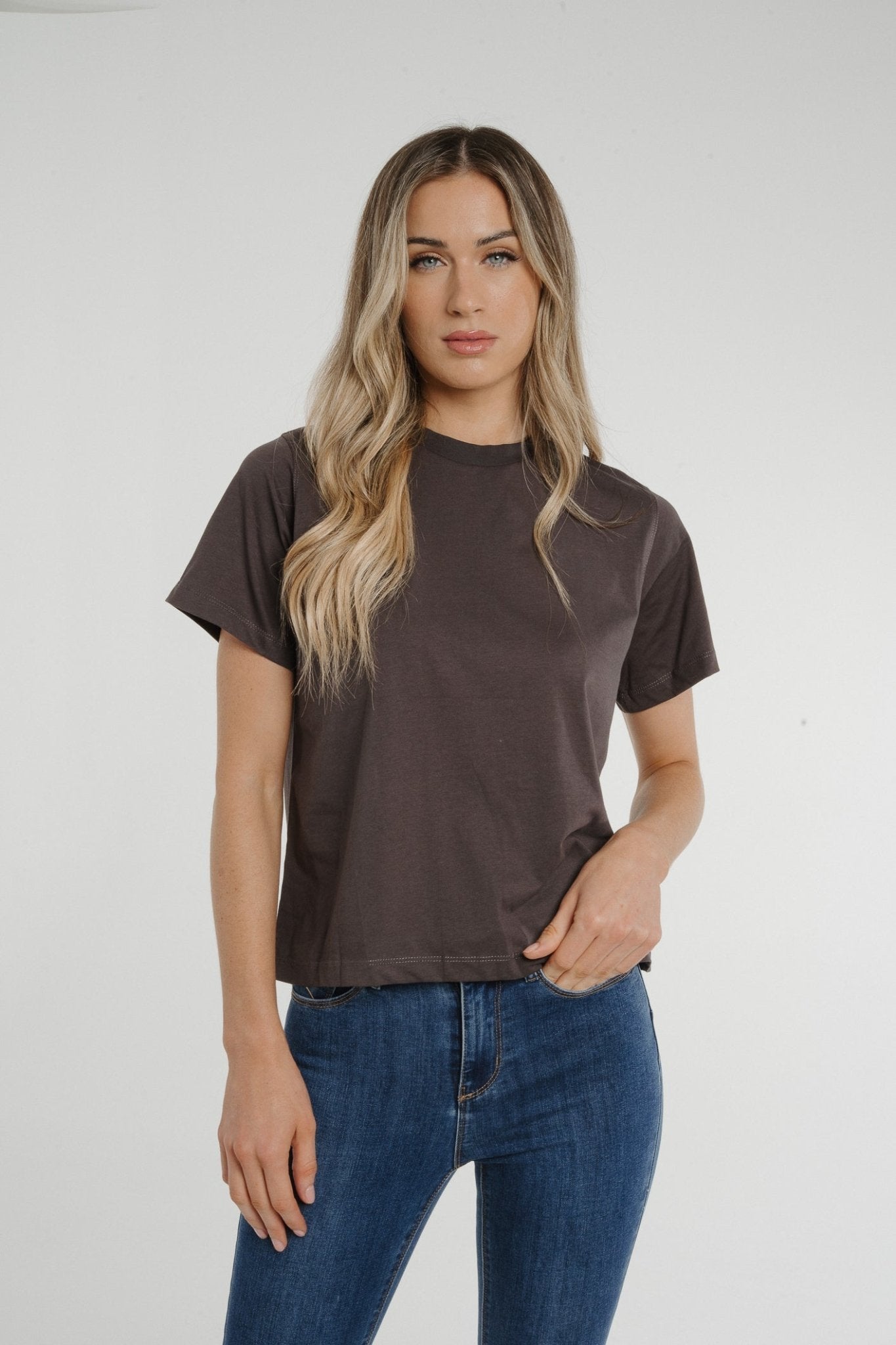 Jane T-Shirt In Grey - The Walk in Wardrobe