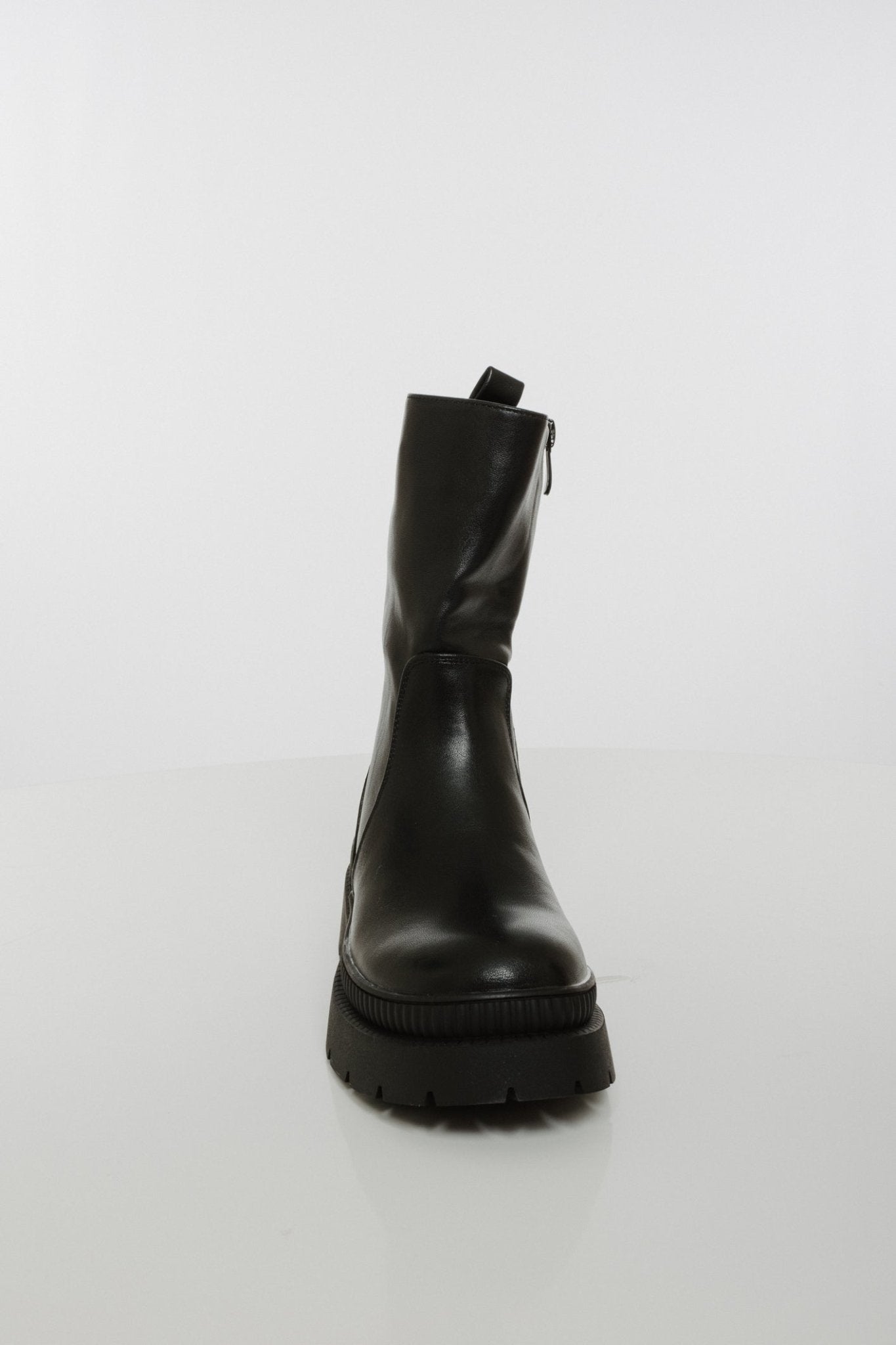 Lauren Chunky Boot In Black - The Walk in Wardrobe