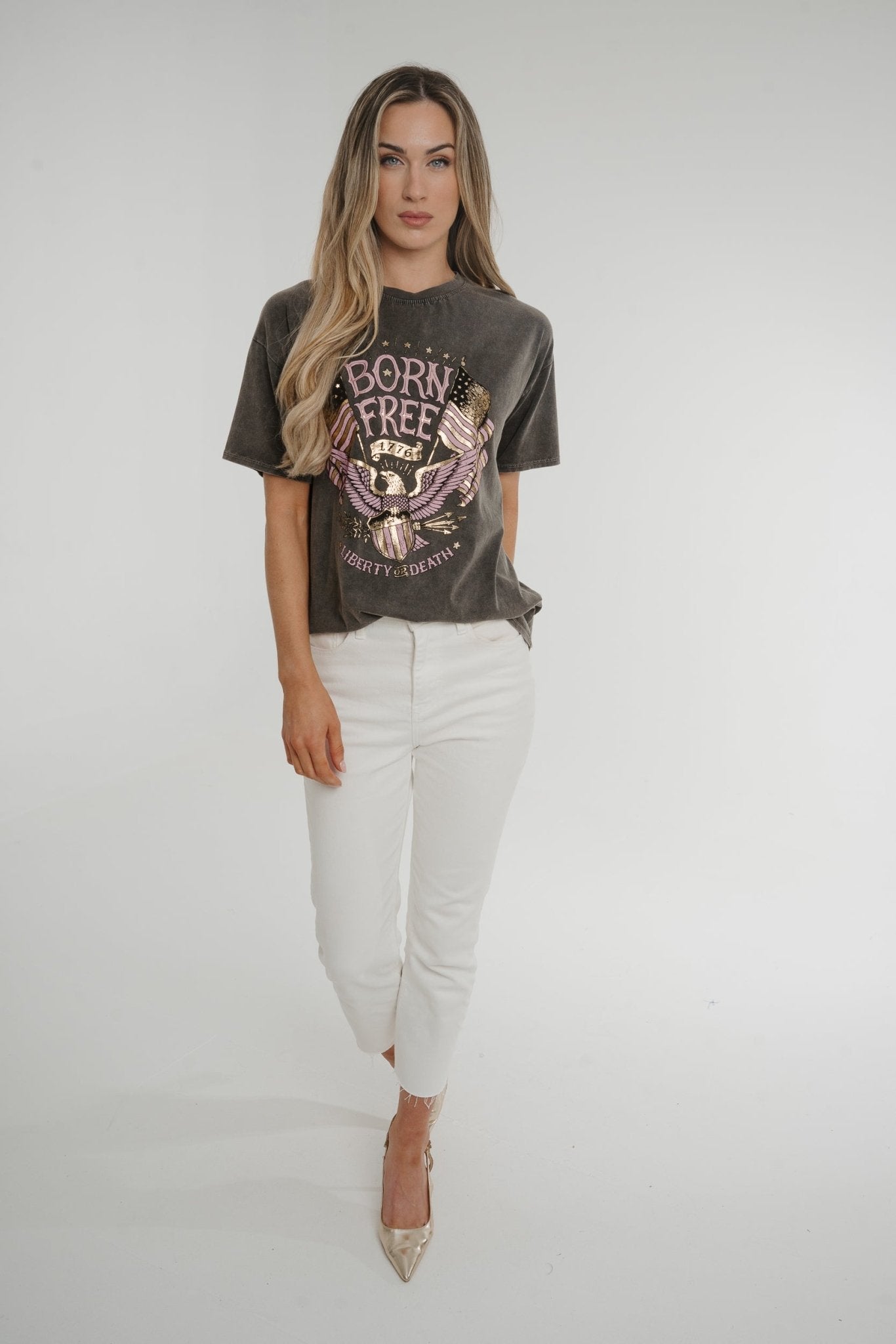 Melanie Graphic T-Shirt In Grey - The Walk in Wardrobe