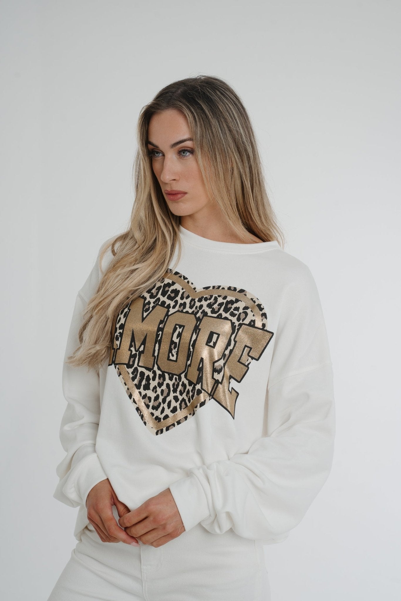 Melanie Leopard Print Sweatshirt In White - The Walk in Wardrobe