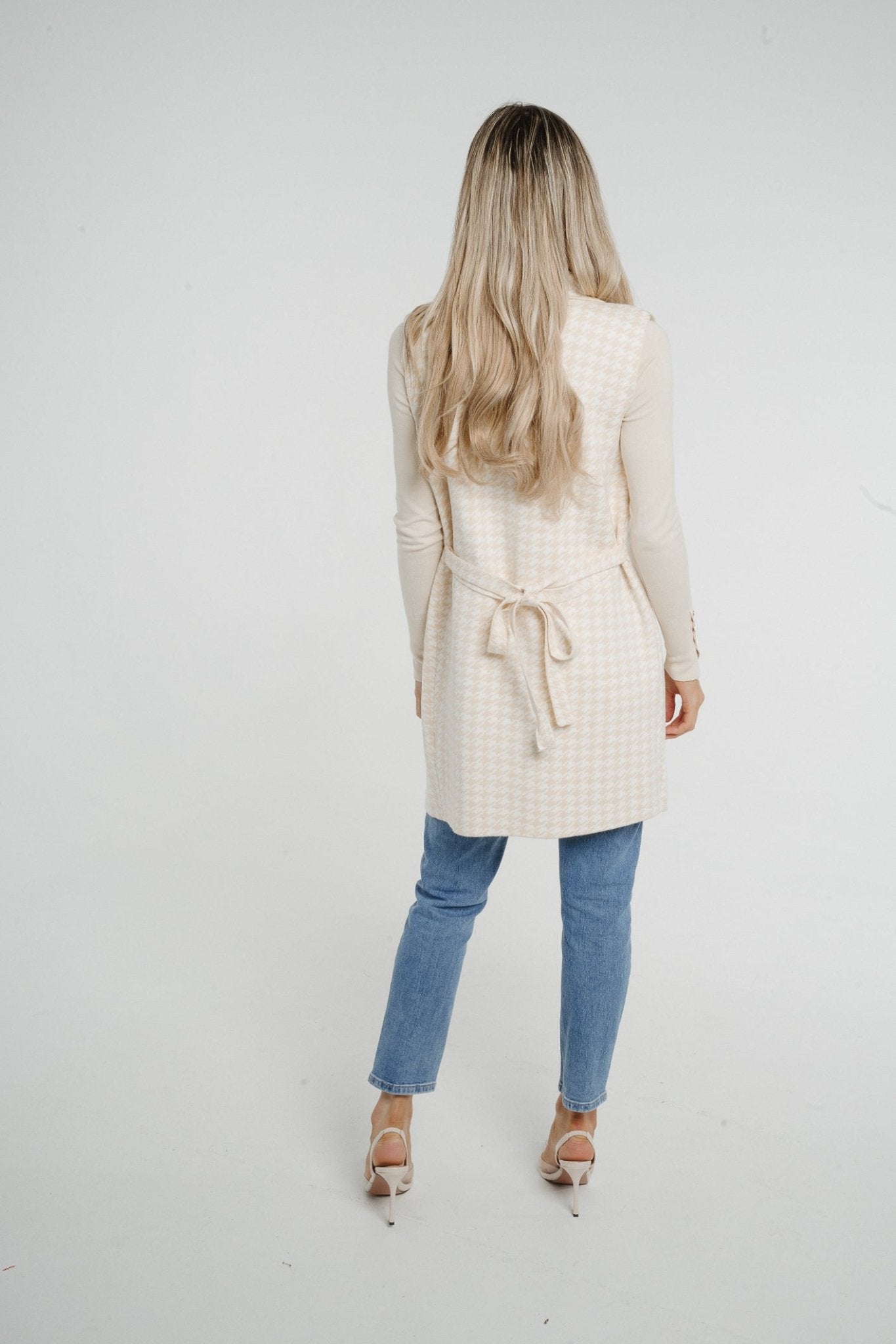 Millie Longline Sleeveless Jacket In Cream - The Walk in Wardrobe
