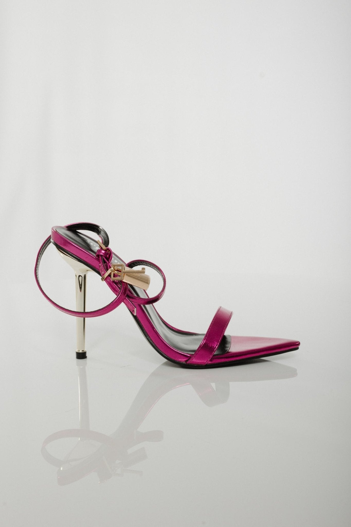 Sadie Pointed Toe Heel In Pink - The Walk in Wardrobe