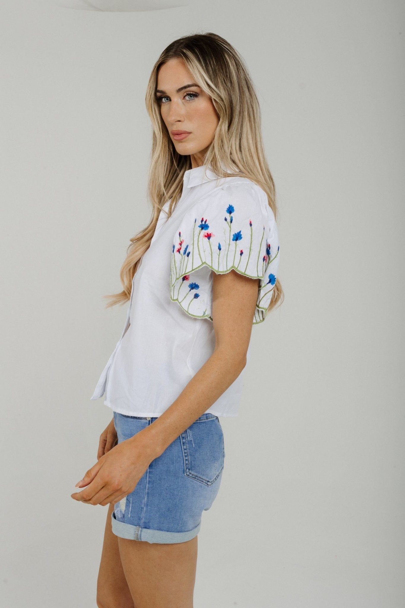 Sally Short Sleeve Embroidered Shirt In White - The Walk in Wardrobe