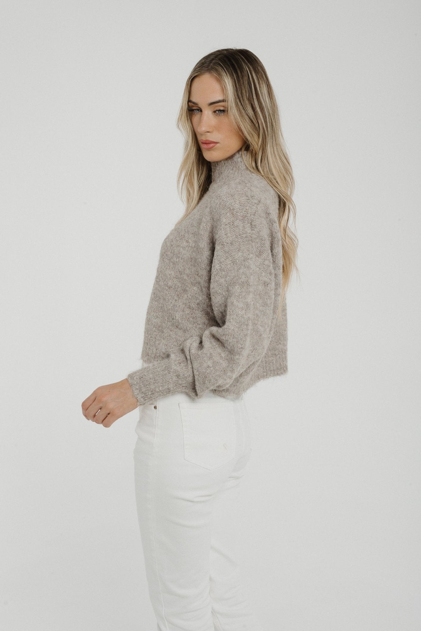Sarah Round Neck Chunky Knit In Oatmeal - The Walk in Wardrobe