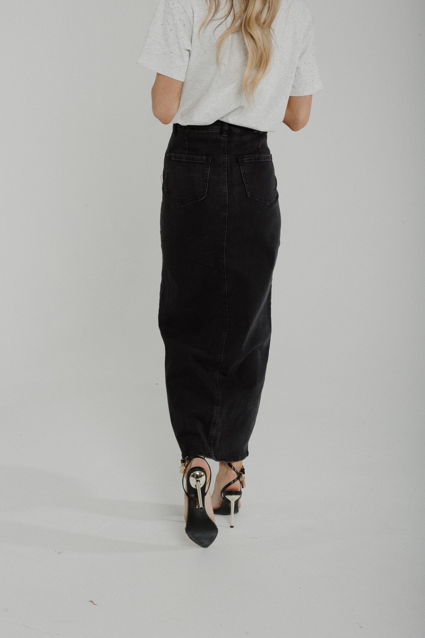 Summer Denim Maxi Skirt In Black - The Walk in Wardrobe