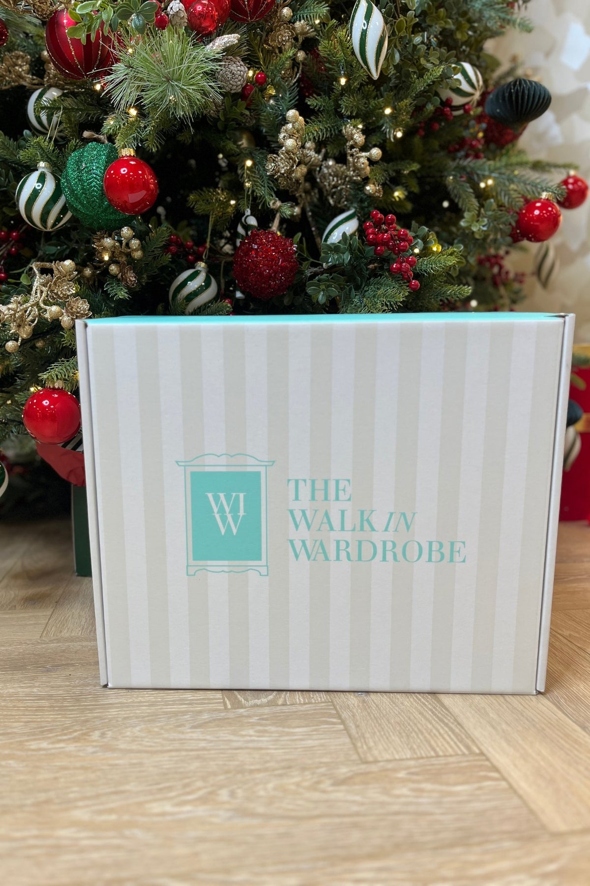 WIW Luxury Packaging - The Walk in Wardrobe